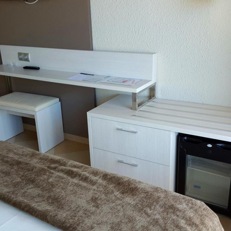 Hotel Cesar Augustus - Habitación Familiar (2 adultos y 2 niños) - 5