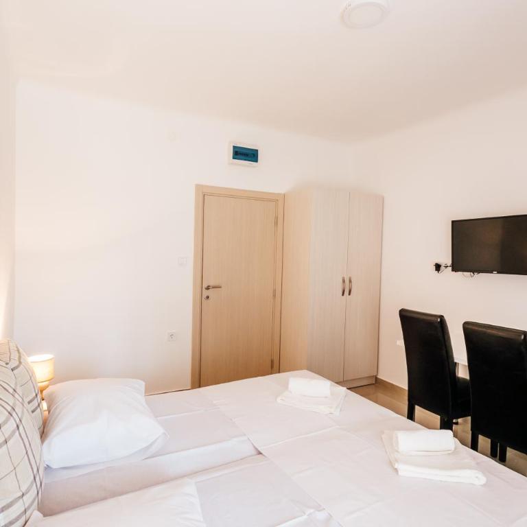 Apartments Belani - Studio Apartment - 1