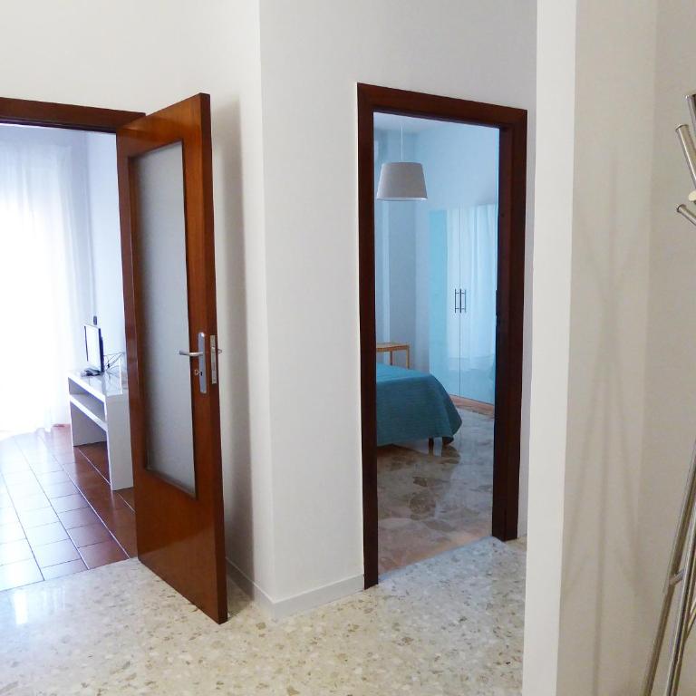 La Bella Vita Apartments - Two-Bedroom Apartment - 13