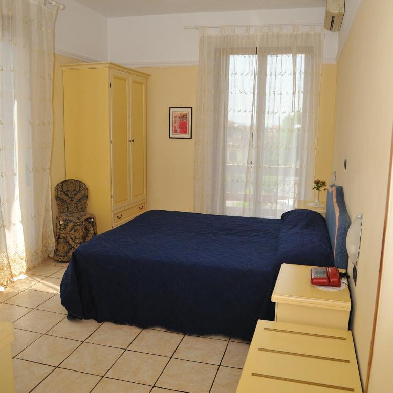 Hotel Salus - Camera Matrimoniale - 7
