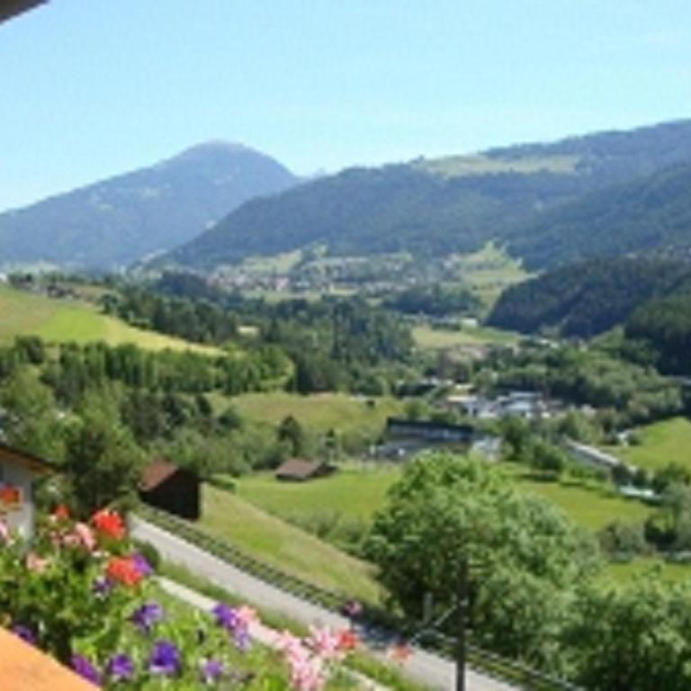 Pension Grubenhof - Doppelzimmer mit Schlafsofa - 3