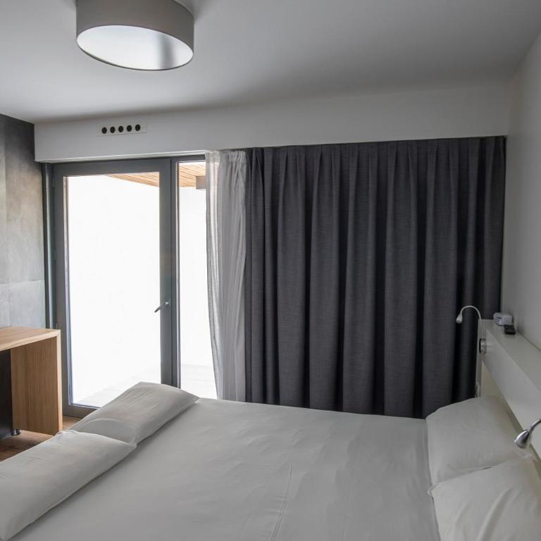 Hotel Restaurant Santiago - Chambre Double avec Douche - 6
