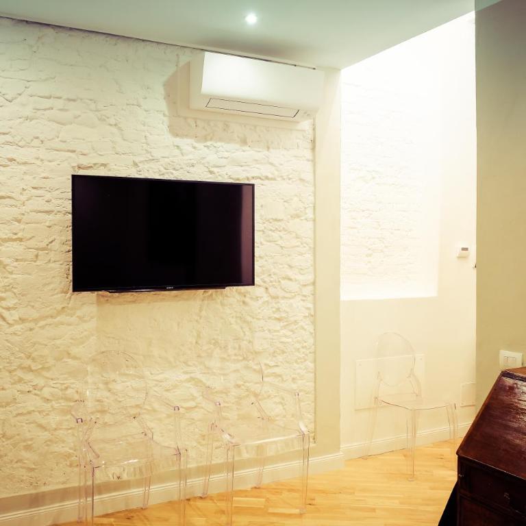 Rodolfo Suite - Three-Bedroom Apartment - 2