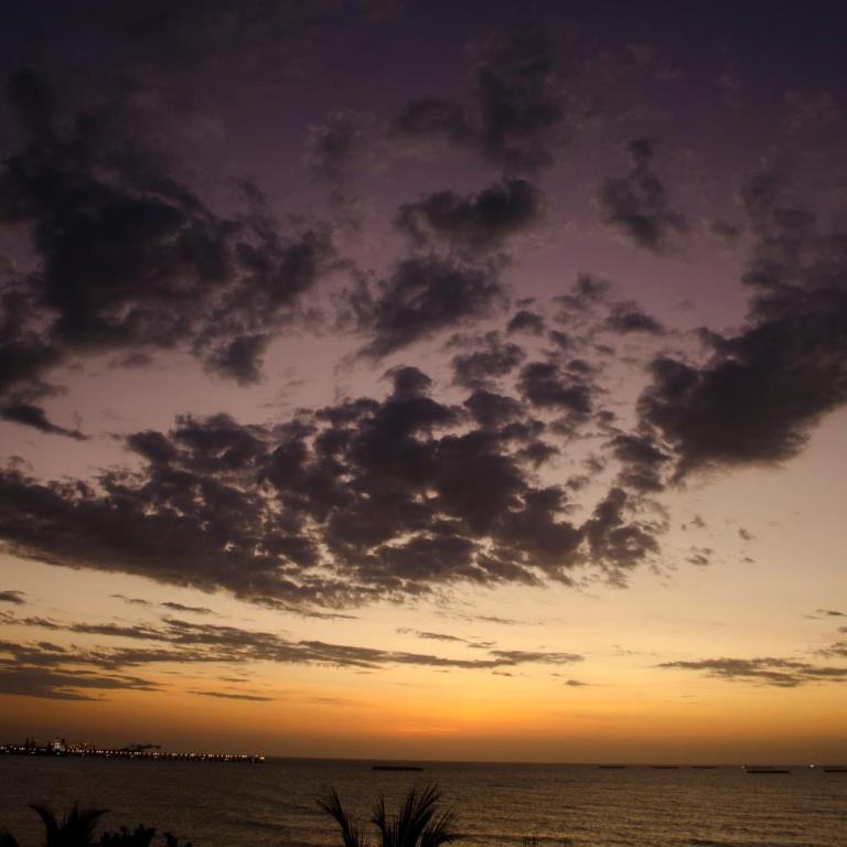 Apartamento con playa privada y piscina - Apartamento de 2 dormitorios - 3