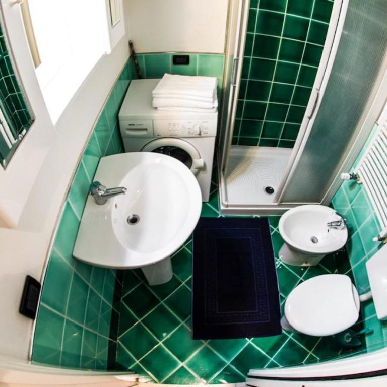mono Rosso - Studio Apartment - 3