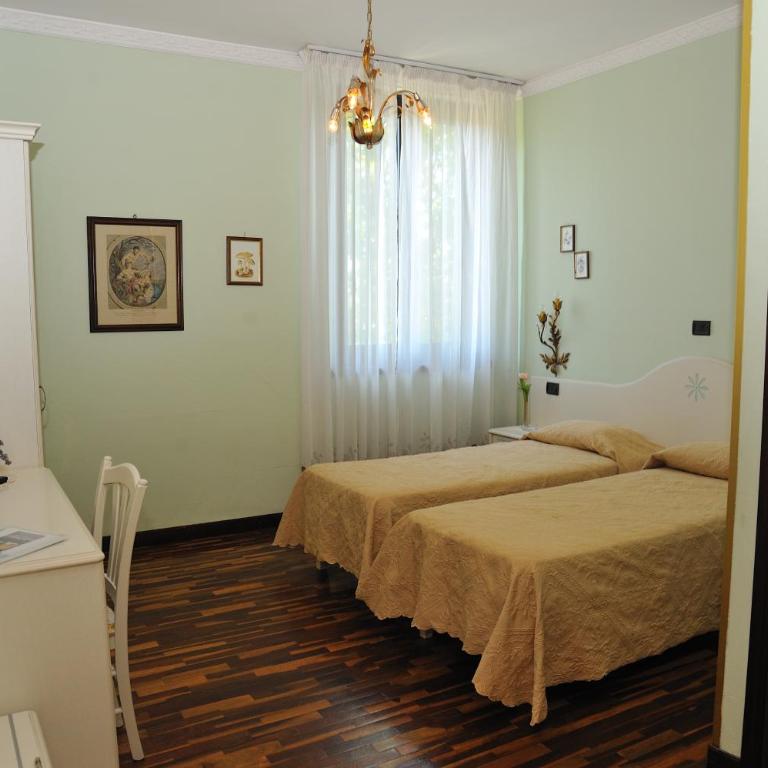 Hotel Savona - Camera Matrimoniale/Doppia con Letti Singoli con Bagno Privato - 14