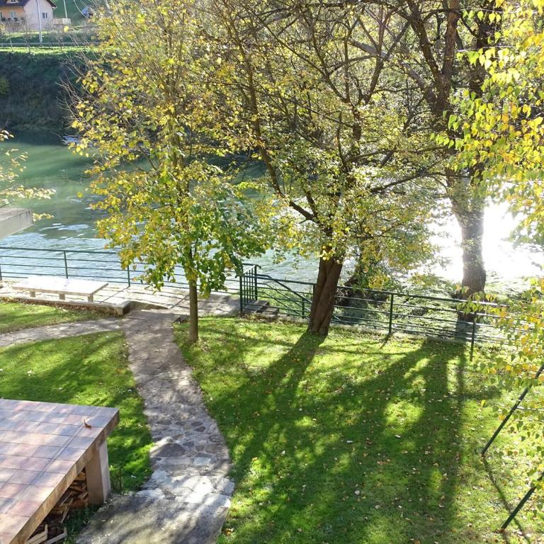 Holiday Homer Vila na Obali Vrbasa - Vila sa 3 Spavaće Sobe - 27