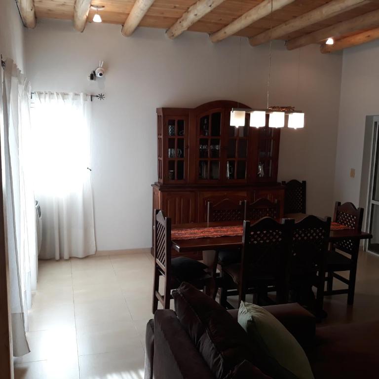 Casa en la Ruta del Vino - Casa - 3