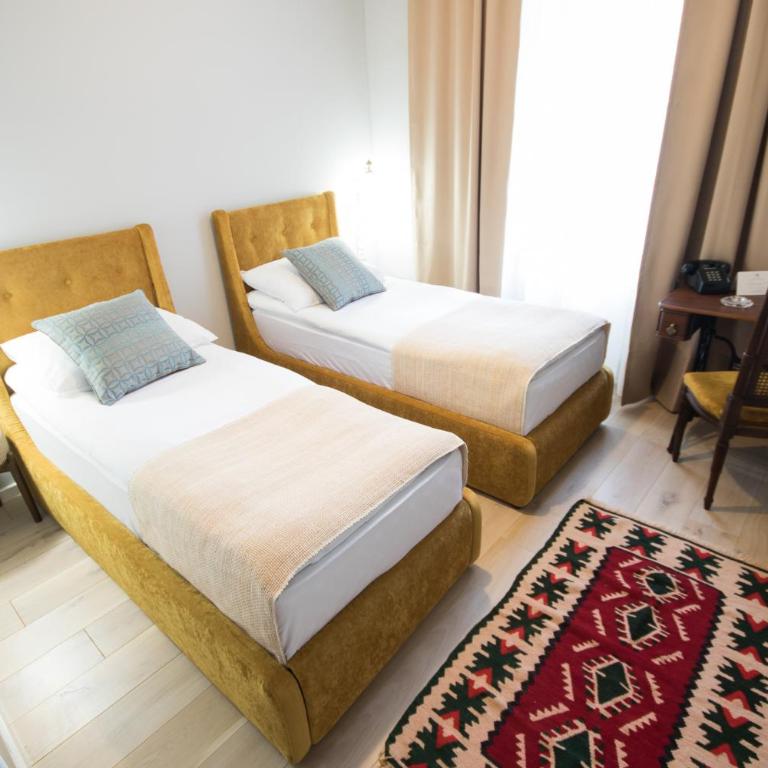 Hotel Ovo malo duše - Dvokrevetna Soba sa Zasebnim Krevetima - 1