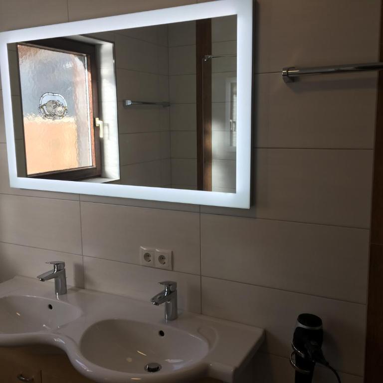 Haus Obertiefenbach - Apartment - Ground Floor - 11