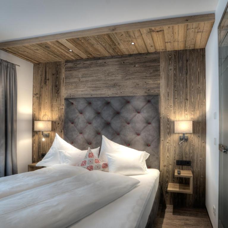 Hotel Eldorado - Doppelzimmer mit Balkon - 4