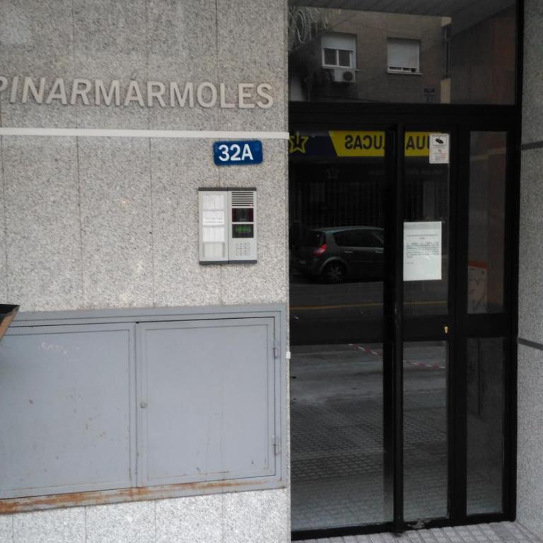 Armengual Centro Apartments FREE PARKING By Easytrip - Estudio con terraza - 19