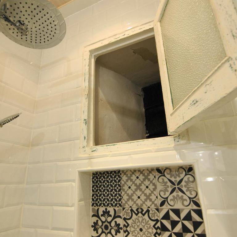 Apto El Clavo-CON PARKING GRATIS - Apartamento de 1 dormitorio - 25