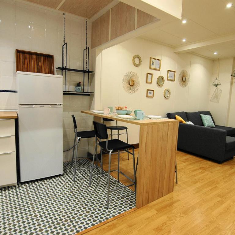 Apto El Clavo-CON PARKING GRATIS - Apartamento de 1 dormitorio - 36