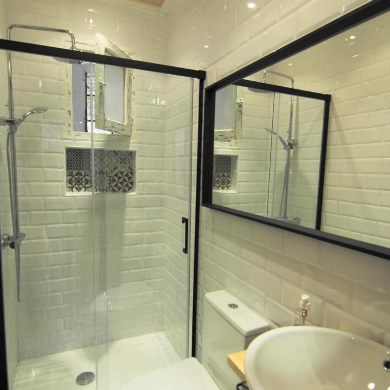 Apto El Clavo-CON PARKING GRATIS - Apartamento de 1 dormitorio - 38