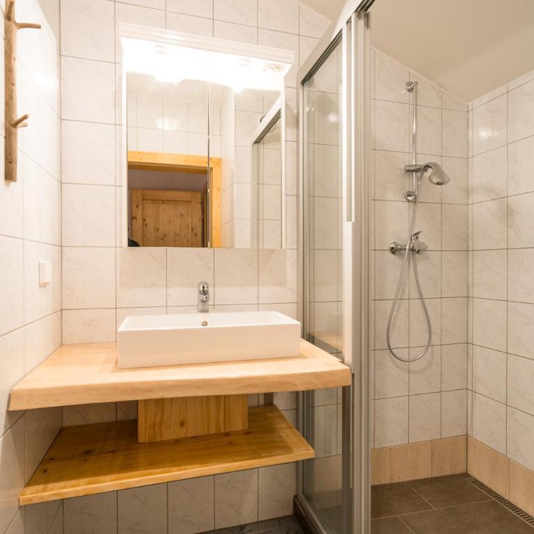 Haus Petergstamm - Großes Apartment mit 2 Schlafzimmern mit Balkon - 6