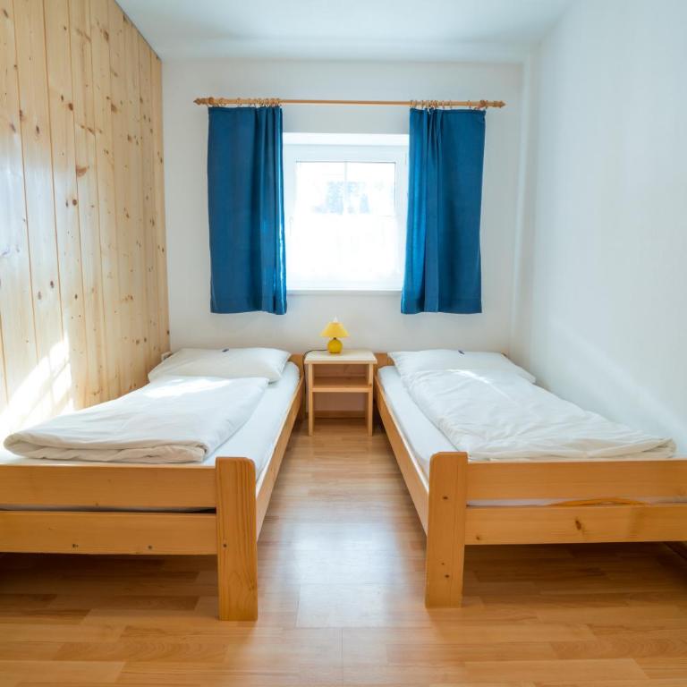 Haus Petergstamm - Apartment mit 2 Schlafzimmern und Terrasse - 3