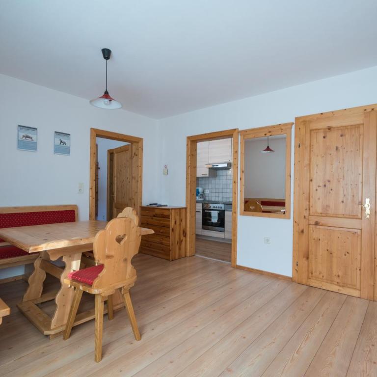 Haus Petergstamm - Apartment mit 2 Schlafzimmern und Terrasse - 4