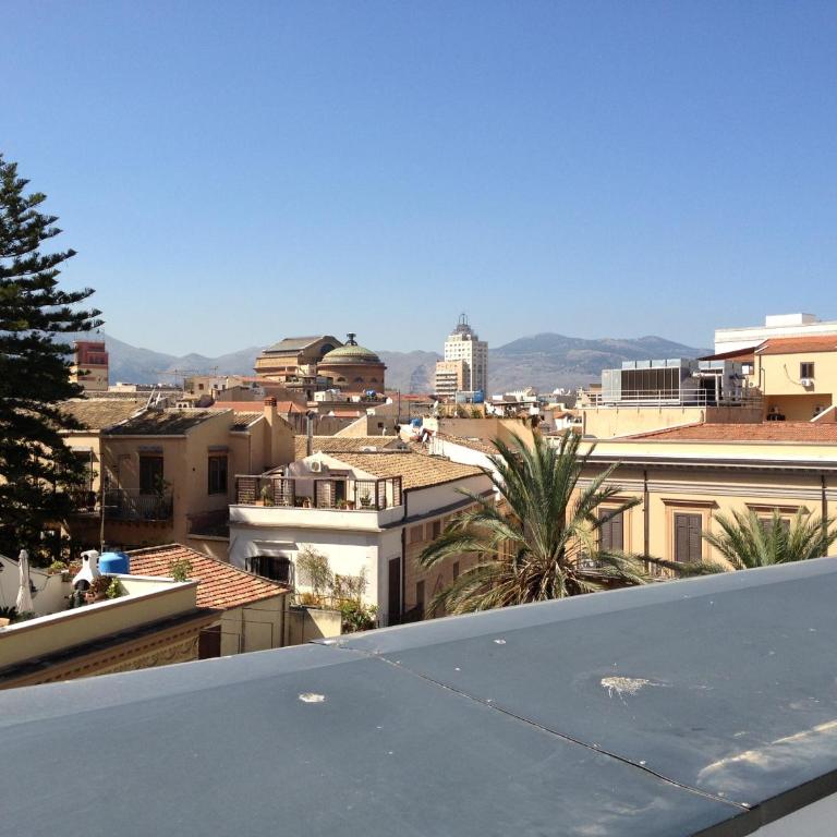 Oreto Bridge - One-Bedroom Apartment with Sea View and Terrace - 31