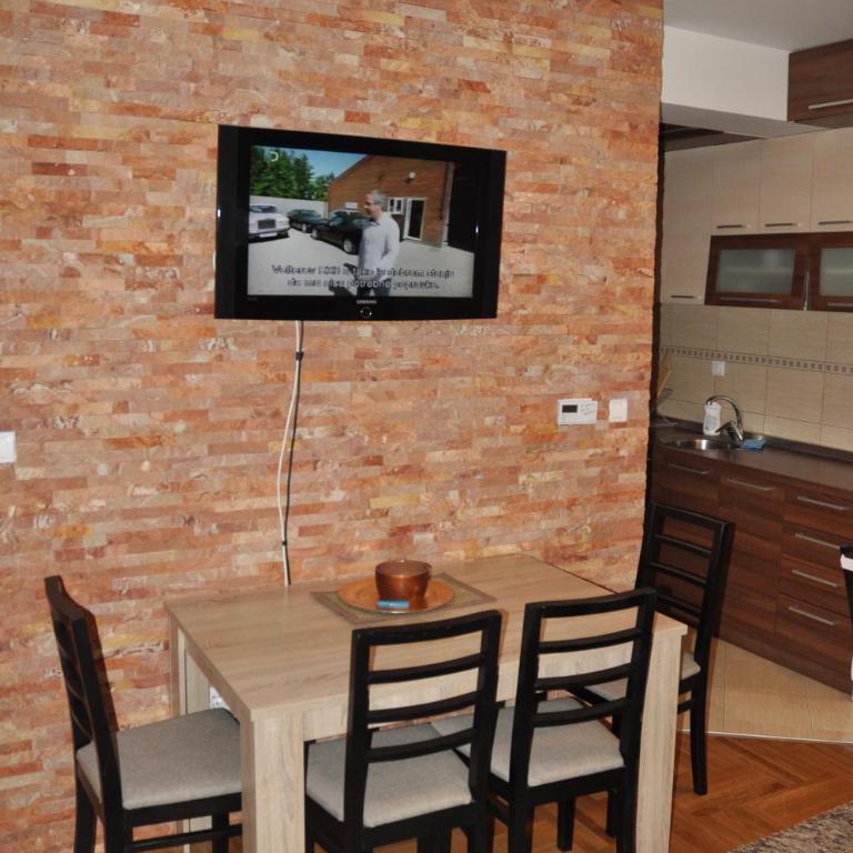 Apartment Kiki - Apartman - 9