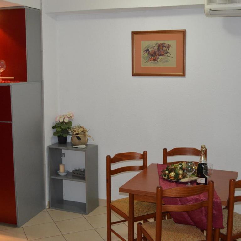 Apartment Aleksandar - Apartment - Ground Floor - 9
