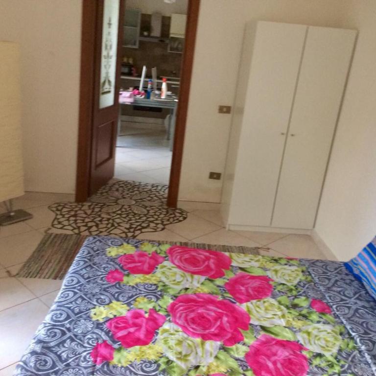 Miseria e Nobiltà Apartment CHECK-IN FROM 12 00 TO 15 00 - Two-Bedroom Apartment - 12