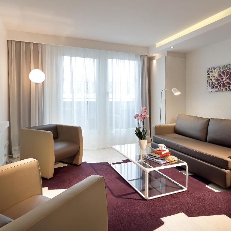 Eurostars Book Hotel - Junior Suite - 4