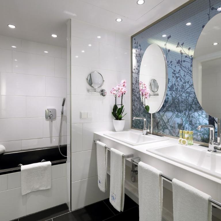 Eurostars Book Hotel - Junior Suite - 2