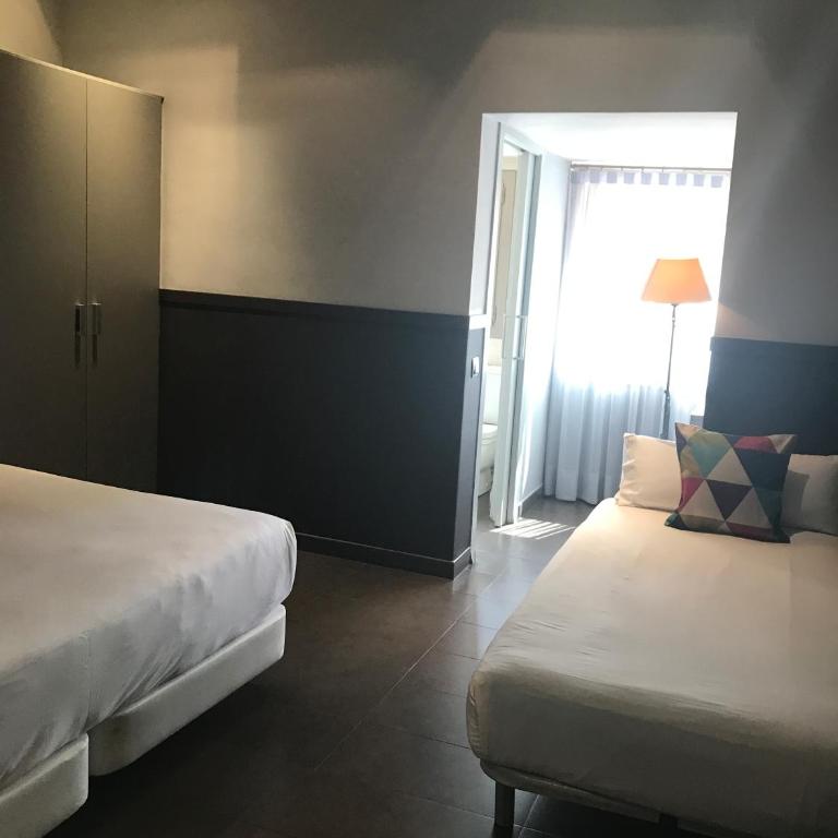 Chic & Basic Zoo - Standard Triple Room - 3