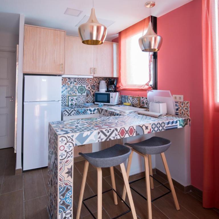 Alhambra Boutique Apartments by PMC Resorts - Apartamento Deluxe con balcón - 7