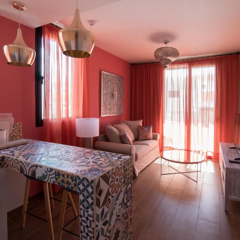 Alhambra Boutique Apartments by PMC Resorts - Apartamento Deluxe con balcón - 55