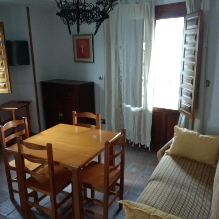 Apartamentos Asador De La Plaza Vieja - Apartment with Balcony - 2