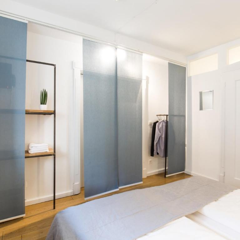 Vier Zimmer - Apartment mit Terrasse - 26