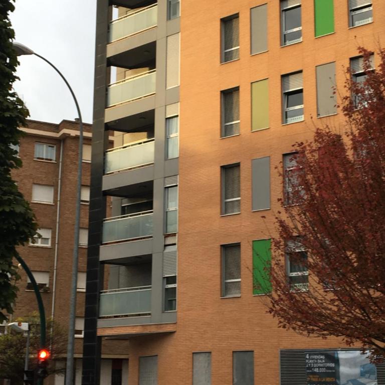 SkyLinePamplona - Two-Bedroom Apartment - 11
