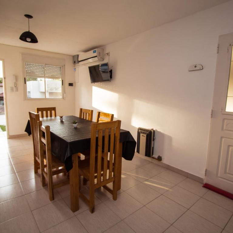 Maliva Cabanas - Two-Bedroom House - 7