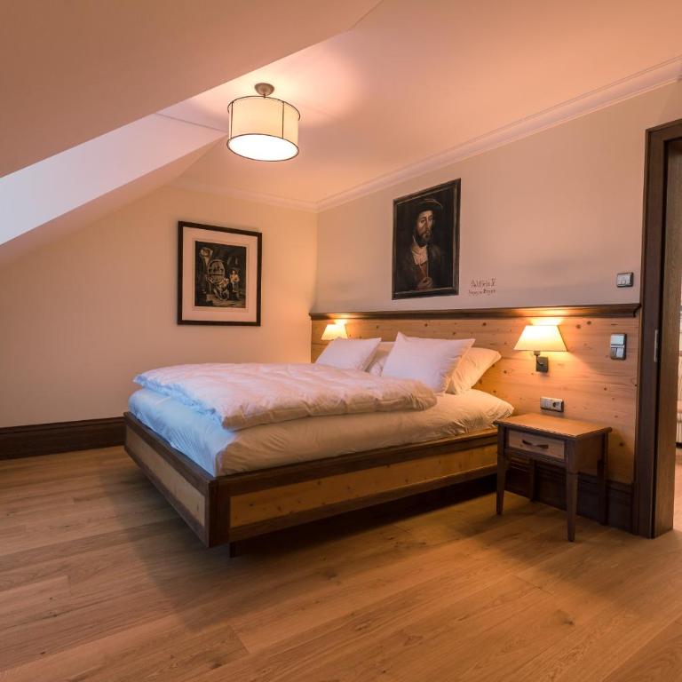 Hotel & Gaststätte zum Erdinger Weißbräu - Suite - 6