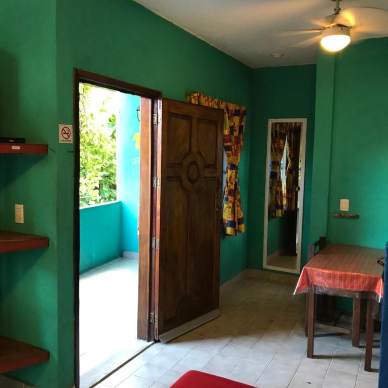 Hotel Colorado - Triple Room - 2