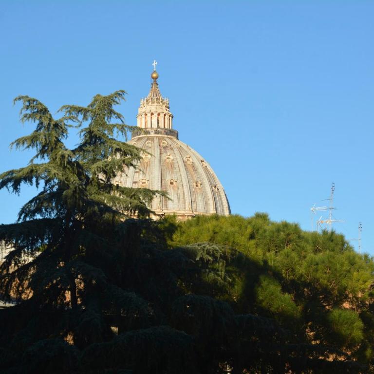 Vatican Corner Family Apartment - Apartment with Balcony - 8