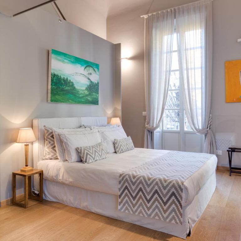 Palazzo Del Carretto-Art Apartments and Guesthouse - Apartment with Balcony - 13