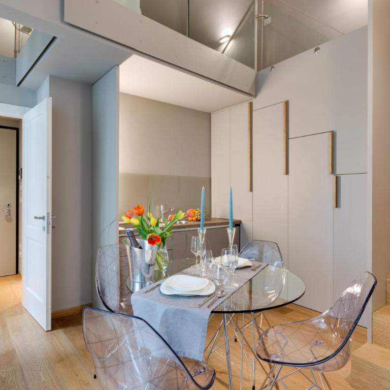 Palazzo Del Carretto-Art Apartments and Guesthouse - Apartment with Balcony - 27