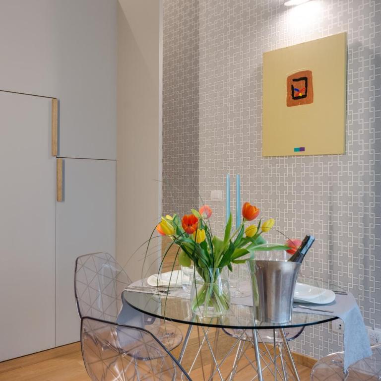 Palazzo Del Carretto-Art Apartments and Guesthouse - Apartment with Balcony - 18