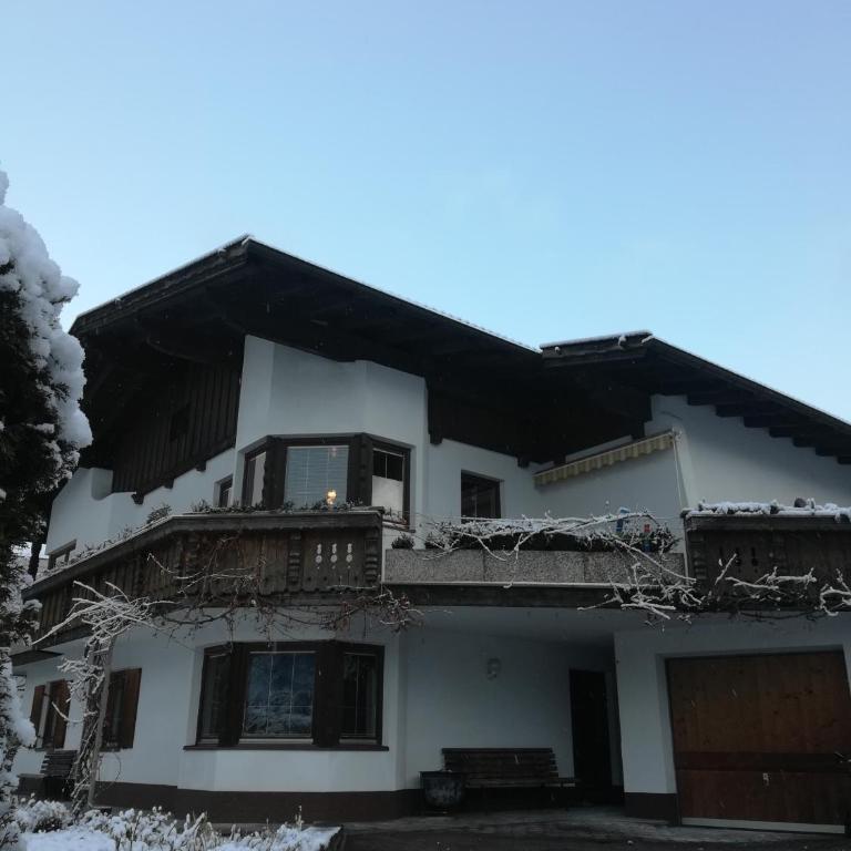Ferienwohnung Pupeter - Apartment mit Gartenblick - 2