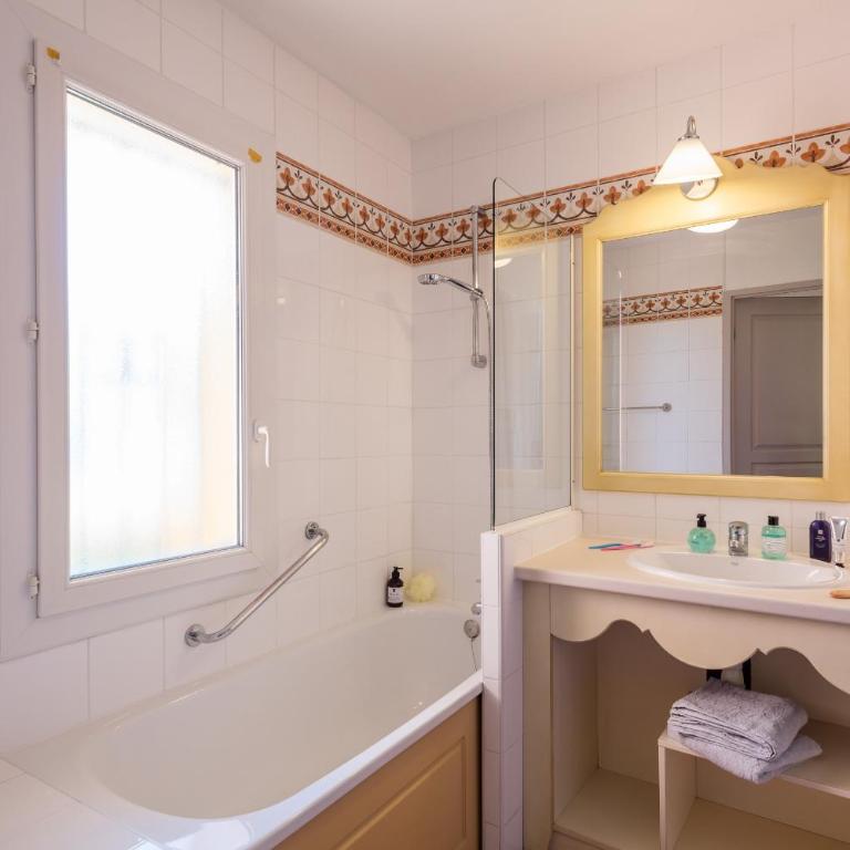 Résidence Pierre & Vacances Les Rives de Cannes Mandelieu - Studio avec Terrasse (2 Personnes) - 1