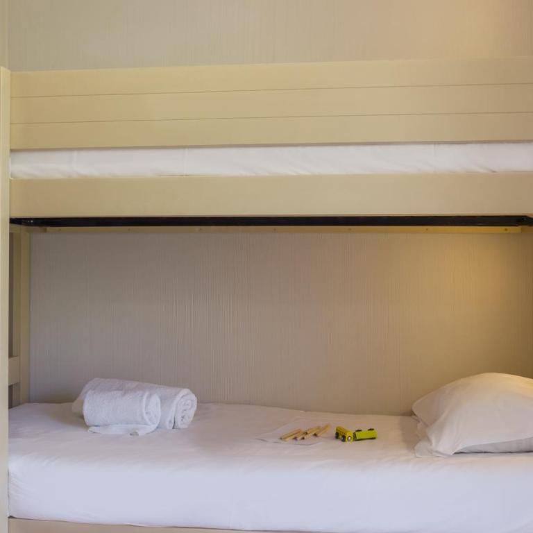 Résidence Pierre & Vacances Les Rives de Cannes Mandelieu - Appartement 1 Chambre avec Coin Nuit dans Alcôve et Terrasse ou Balcon (6 Personnes) - 5
