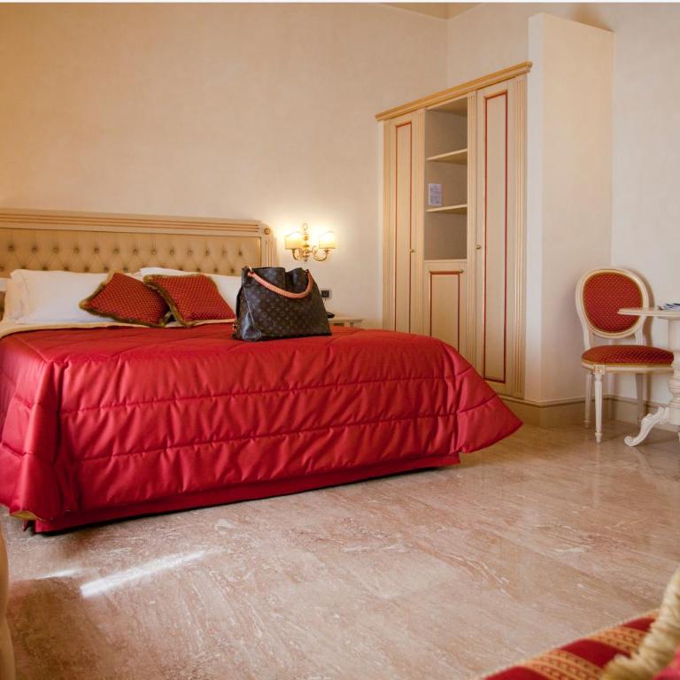 Hotel Cavour - Camera Matrimoniale/Doppia con Letti Singoli - 7