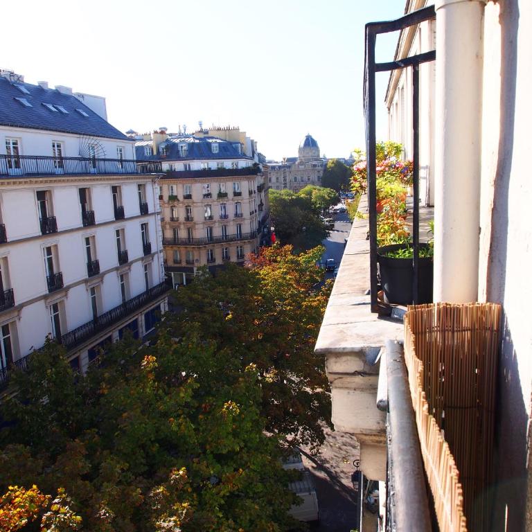 Appartement lumineux avec balcon au coeur de Paris - Apartment mit Balkon - 17