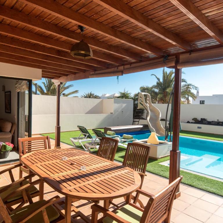 Arpaso - Villa con piscina privada - 1