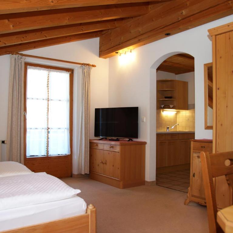 Ferienwohnungen Mueller - Apartment mit Balkon - 1