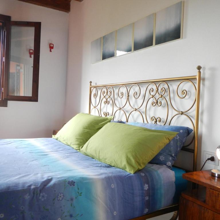 B&B Via Punta 8 - Appartamento con 1 Camera da Letto e Terrazza (4 Adulti) - 3