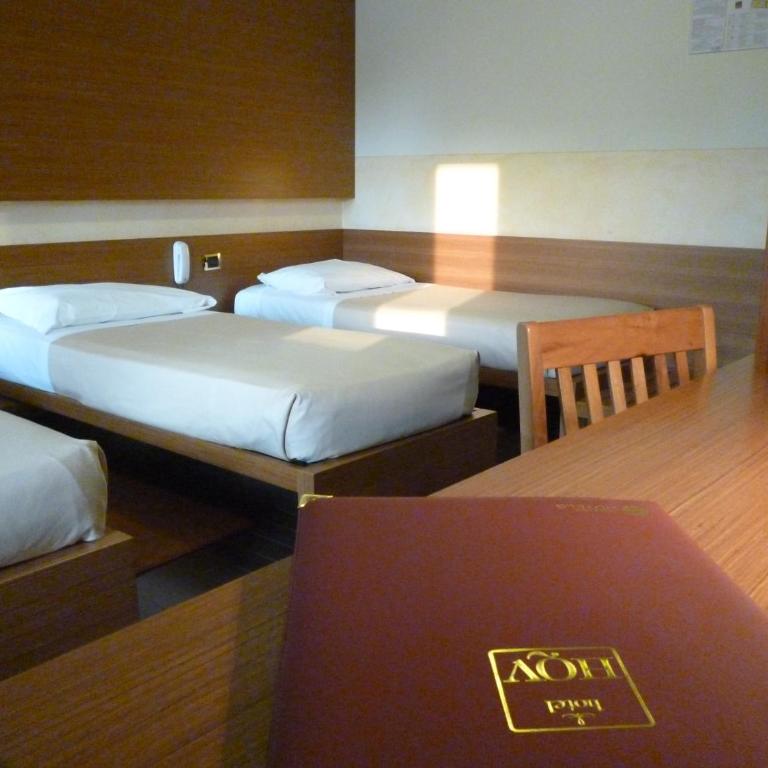 Hotel Quo Vadis - Camera Tripla - 8